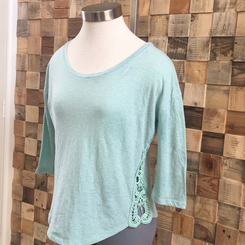 Mossimo lace side long sleeve tee